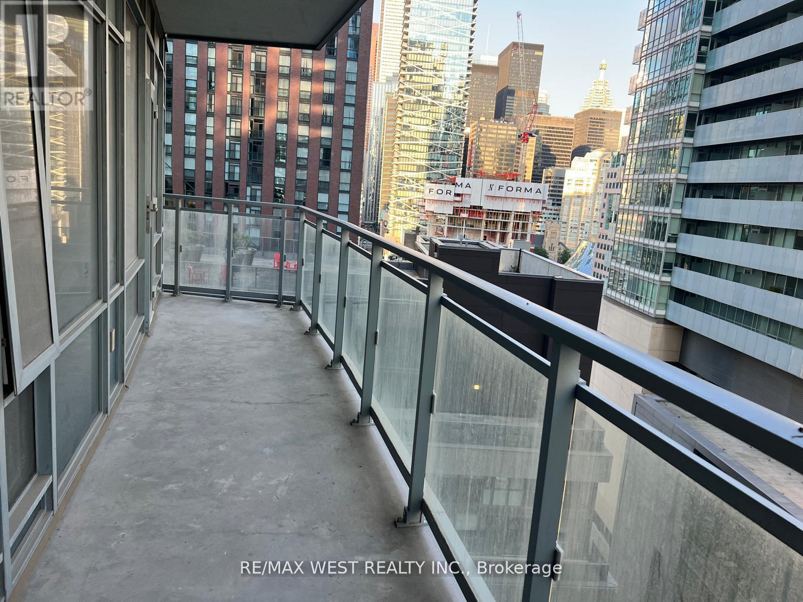 1209 - 21 Widmer Street, Toronto, Ontario  M5V 2E8 - Photo 24 - C12497862