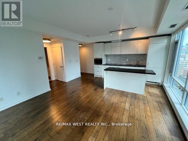 1209 - 21 Widmer Street, Toronto, Ontario  M5V 2E8 - Photo 8 - C12497862