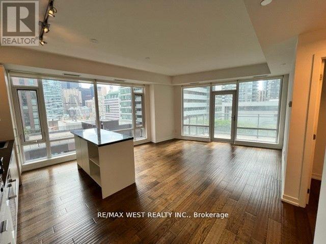 1209 - 21 Widmer Street, Toronto, Ontario  M5V 2E8 - Photo 9 - C12497862