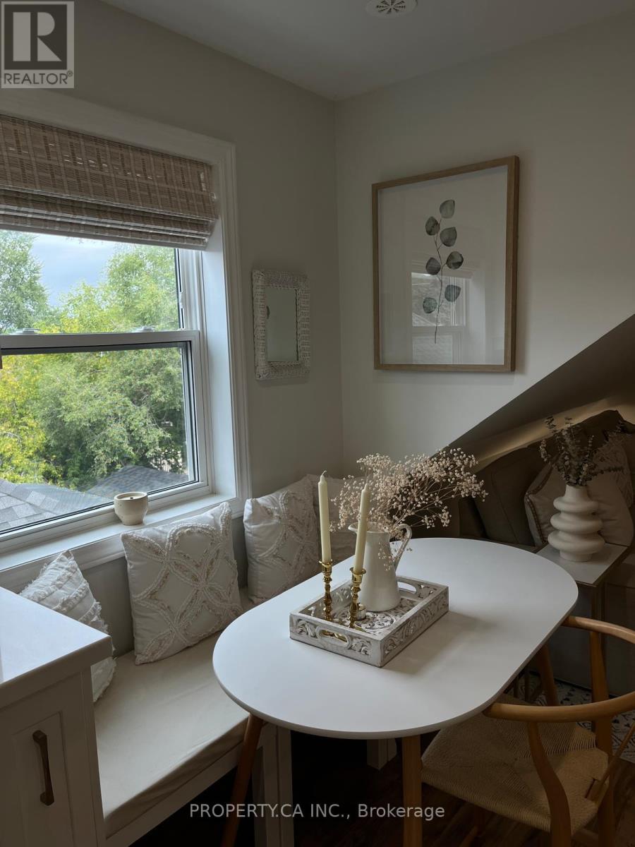 9 - 963 Avenue Road, Toronto, Ontario  M5P 2K9 - Photo 5 - C12497864