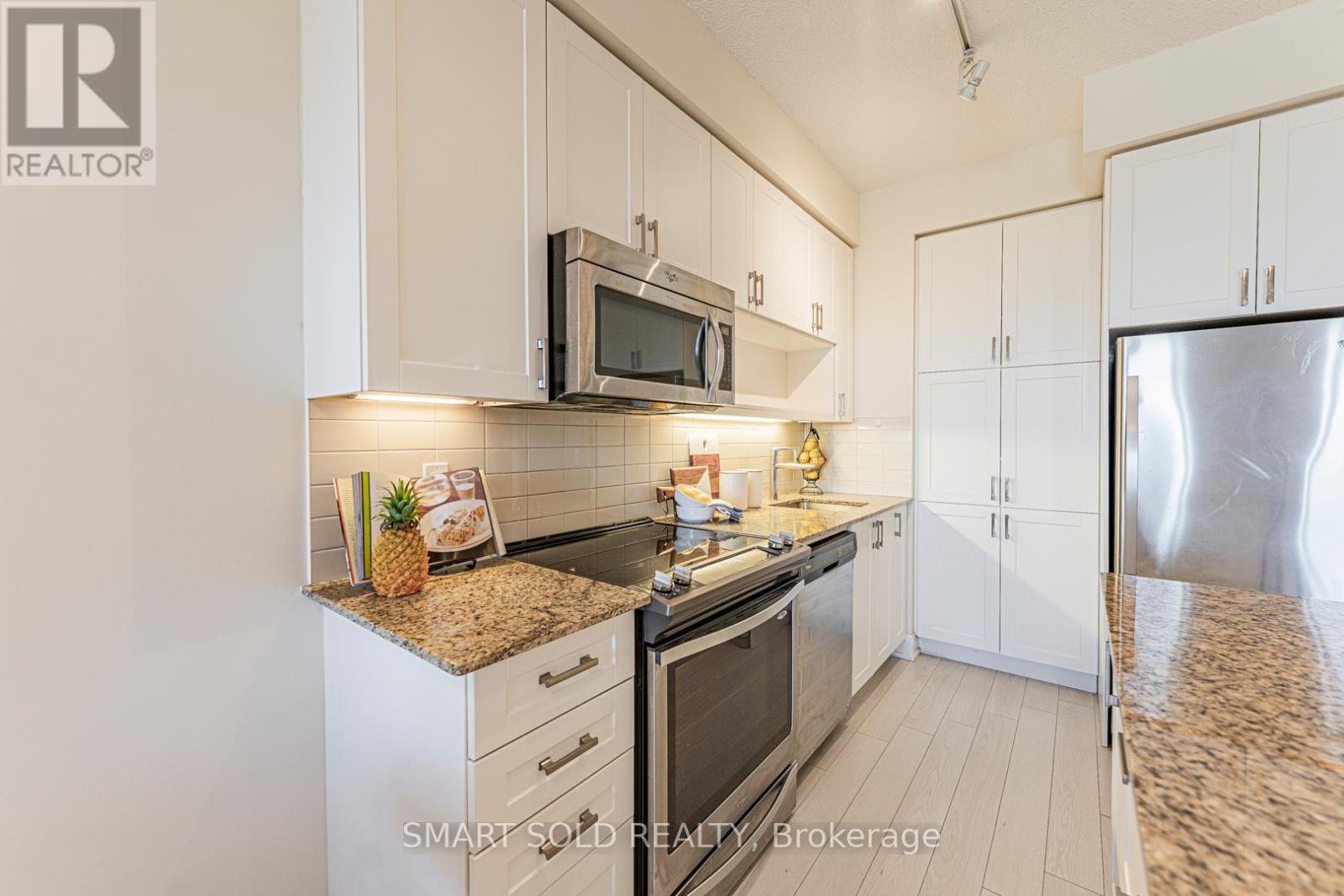 1904 - 18 Graydon Hall Drive, Toronto, Ontario  M3A 0A4 - Photo 13 - C12497900