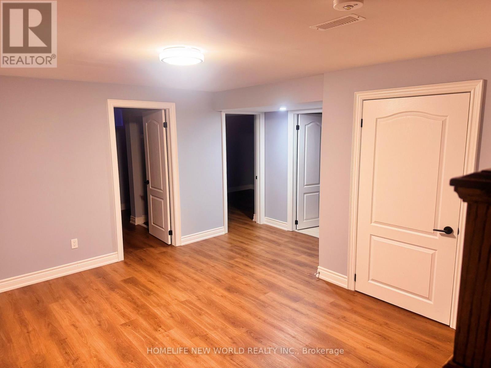 39 Davean Drive, Toronto, Ontario  M2L 2R6 - Photo 13 - C12497948