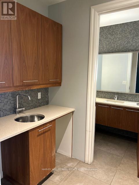 203 - 109 Vanderhoof Avenue, Toronto, Ontario  M4G 2H7 - Photo 19 - C12497958