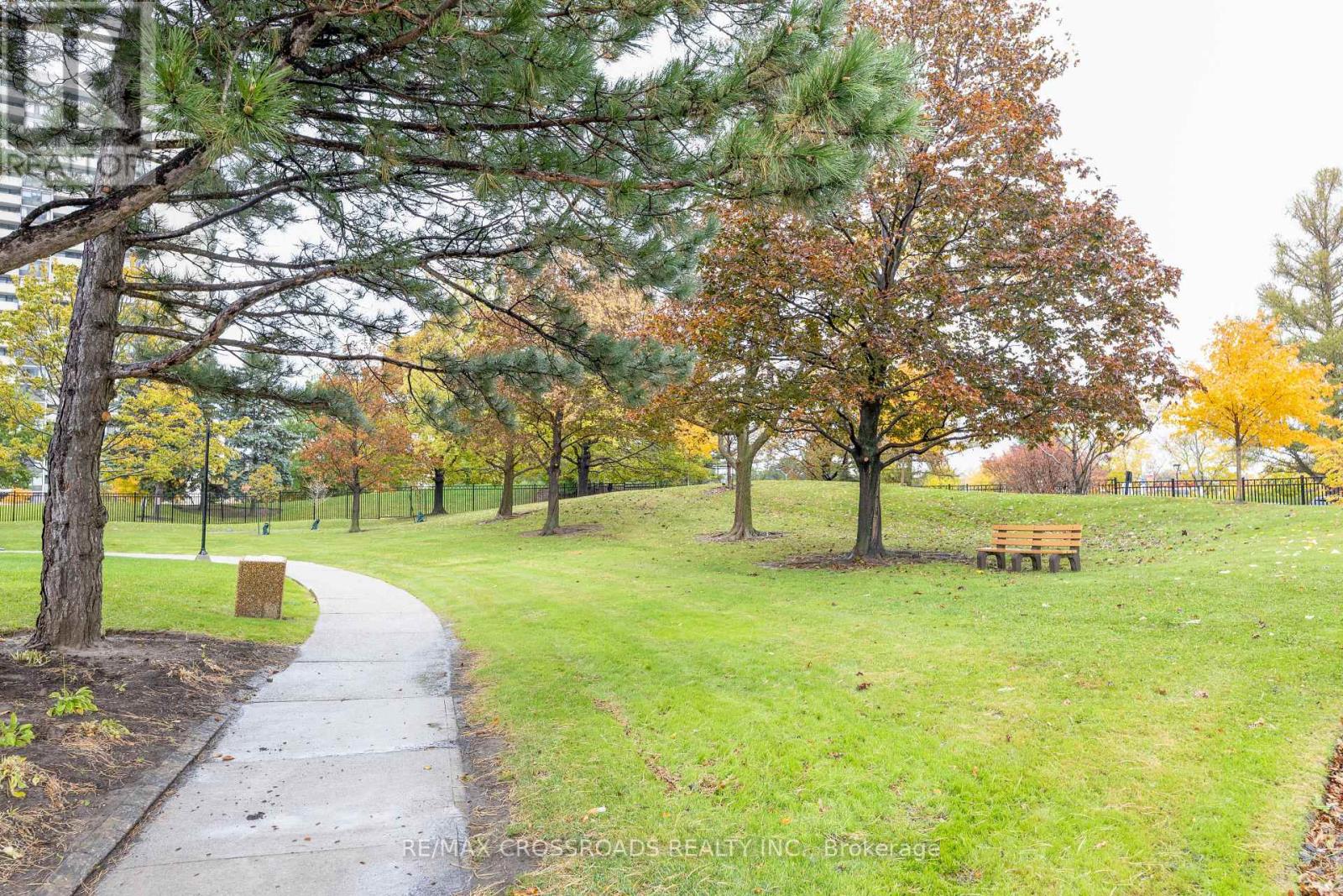 1907 - 3303 Don Mills Road, Toronto (Don Valley Village), Ontario  M2J 4T6 - Photo 4 - C12497968