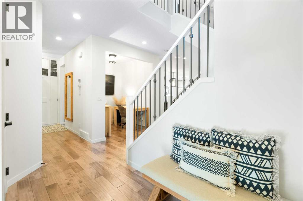 163 Cranarch Landing Se, Calgary, Alberta  T3M 0Z6 - Photo 7 - A2267357