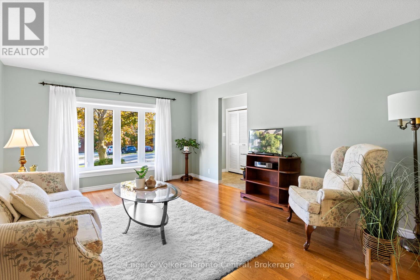 1810 6th Avenue W, Owen Sound, Ontario  N4K 5H9 - Photo 11 - X12498038