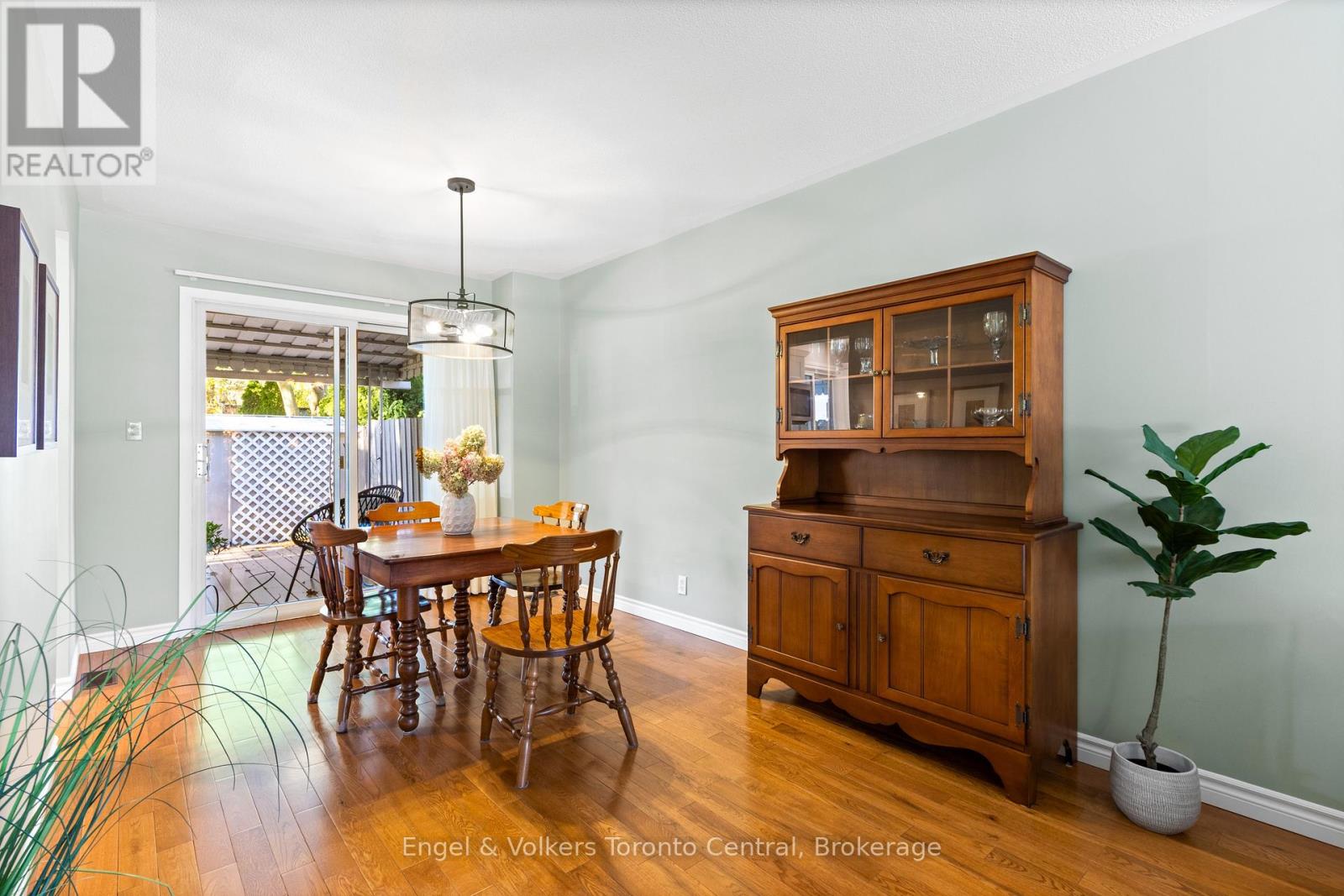 1810 6th Avenue W, Owen Sound, Ontario  N4K 5H9 - Photo 15 - X12498038