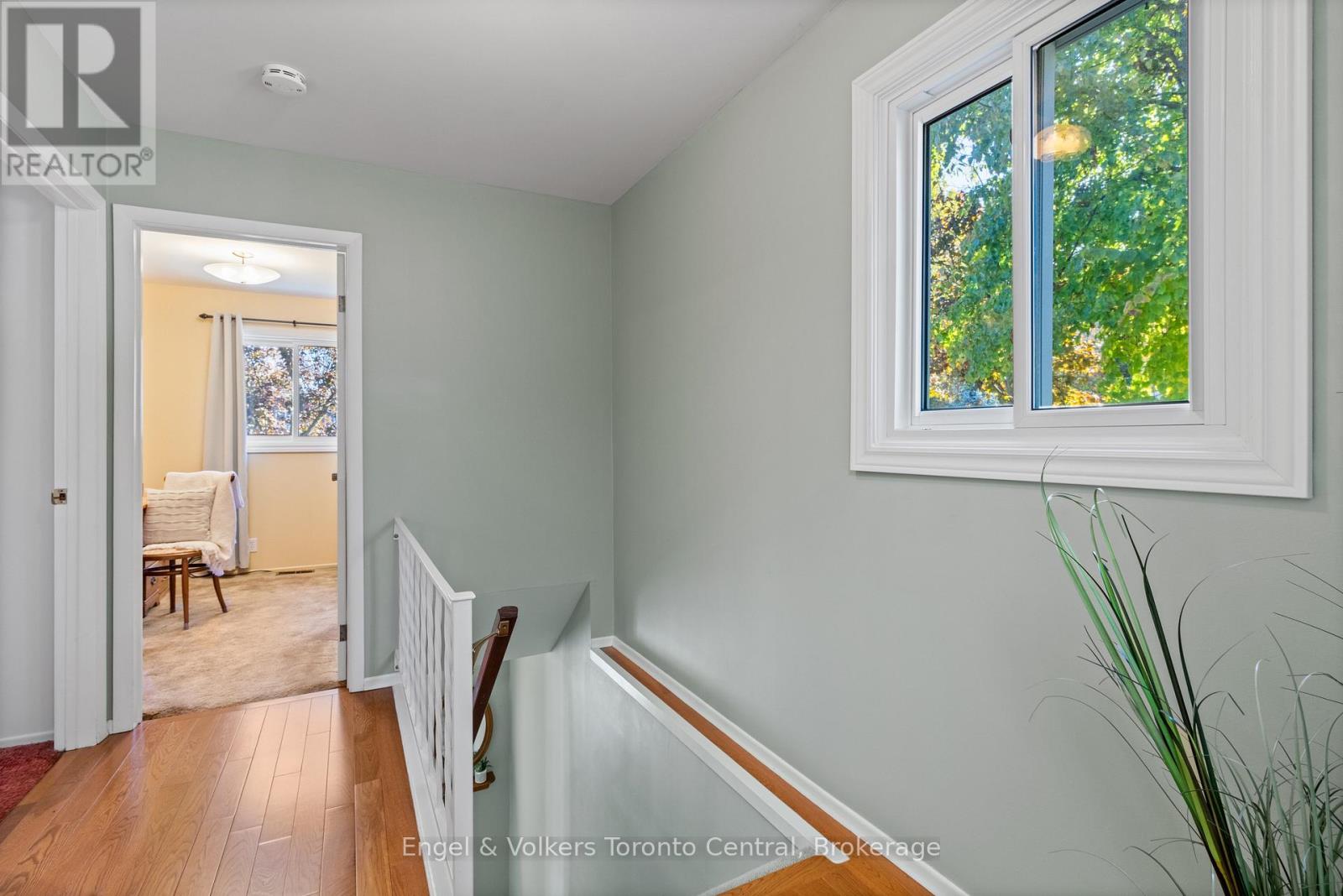 1810 6th Avenue W, Owen Sound, Ontario  N4K 5H9 - Photo 22 - X12498038