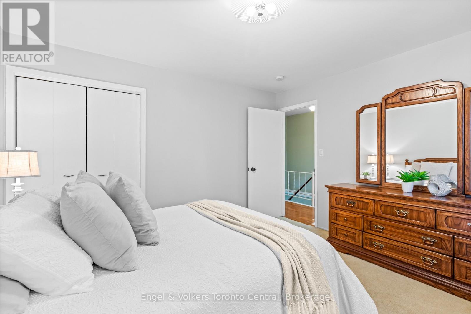 1810 6th Avenue W, Owen Sound, Ontario  N4K 5H9 - Photo 24 - X12498038