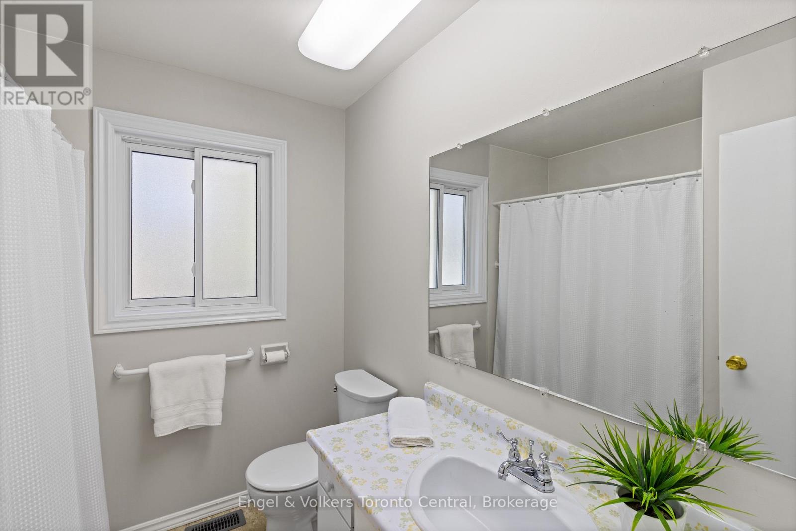 1810 6th Avenue W, Owen Sound, Ontario  N4K 5H9 - Photo 29 - X12498038