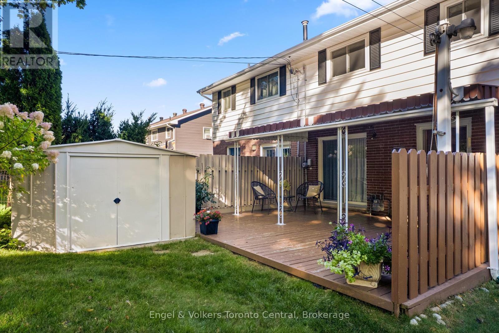 1810 6th Avenue W, Owen Sound, Ontario  N4K 5H9 - Photo 32 - X12498038