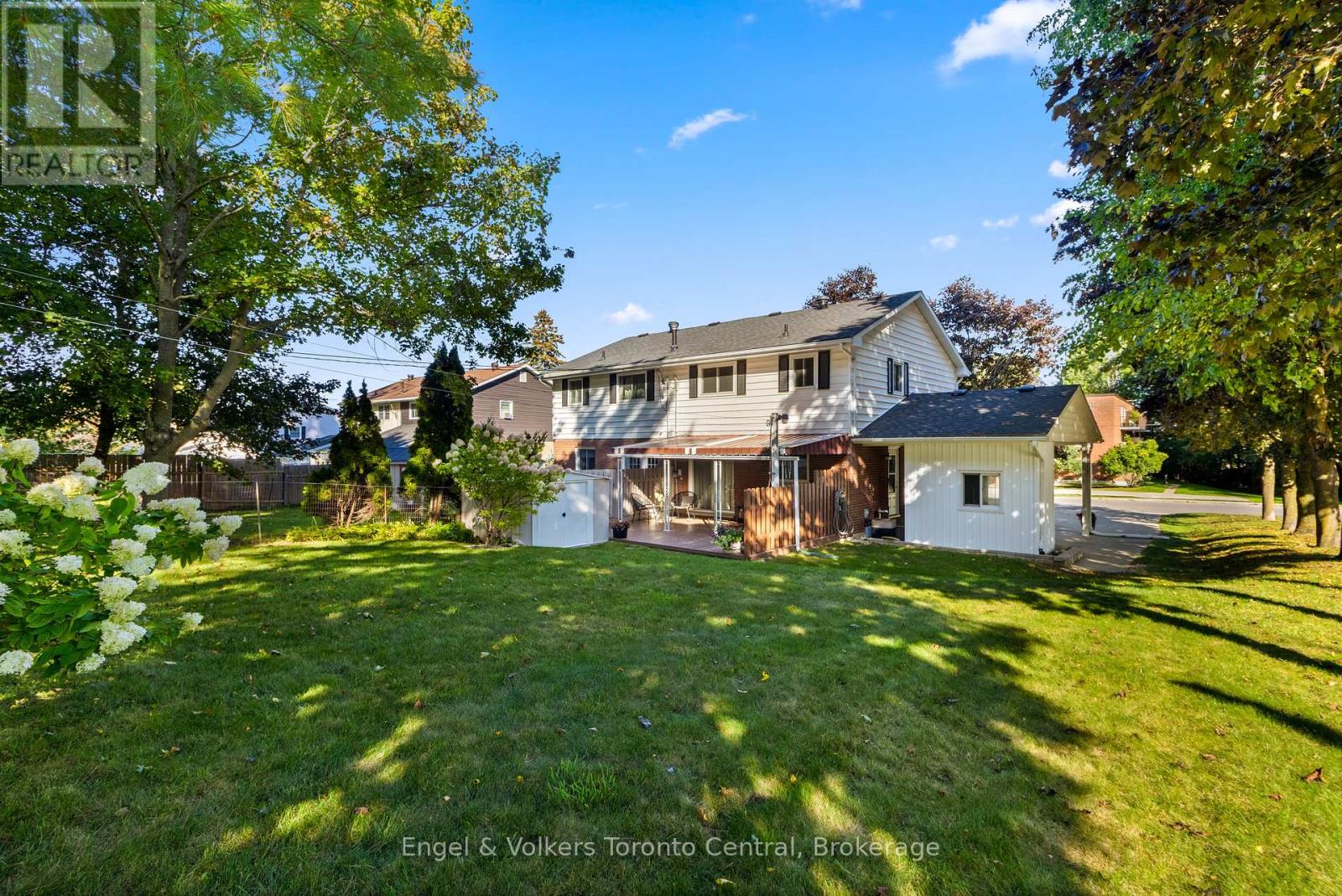 1810 6th Avenue W, Owen Sound, Ontario  N4K 5H9 - Photo 34 - X12498038