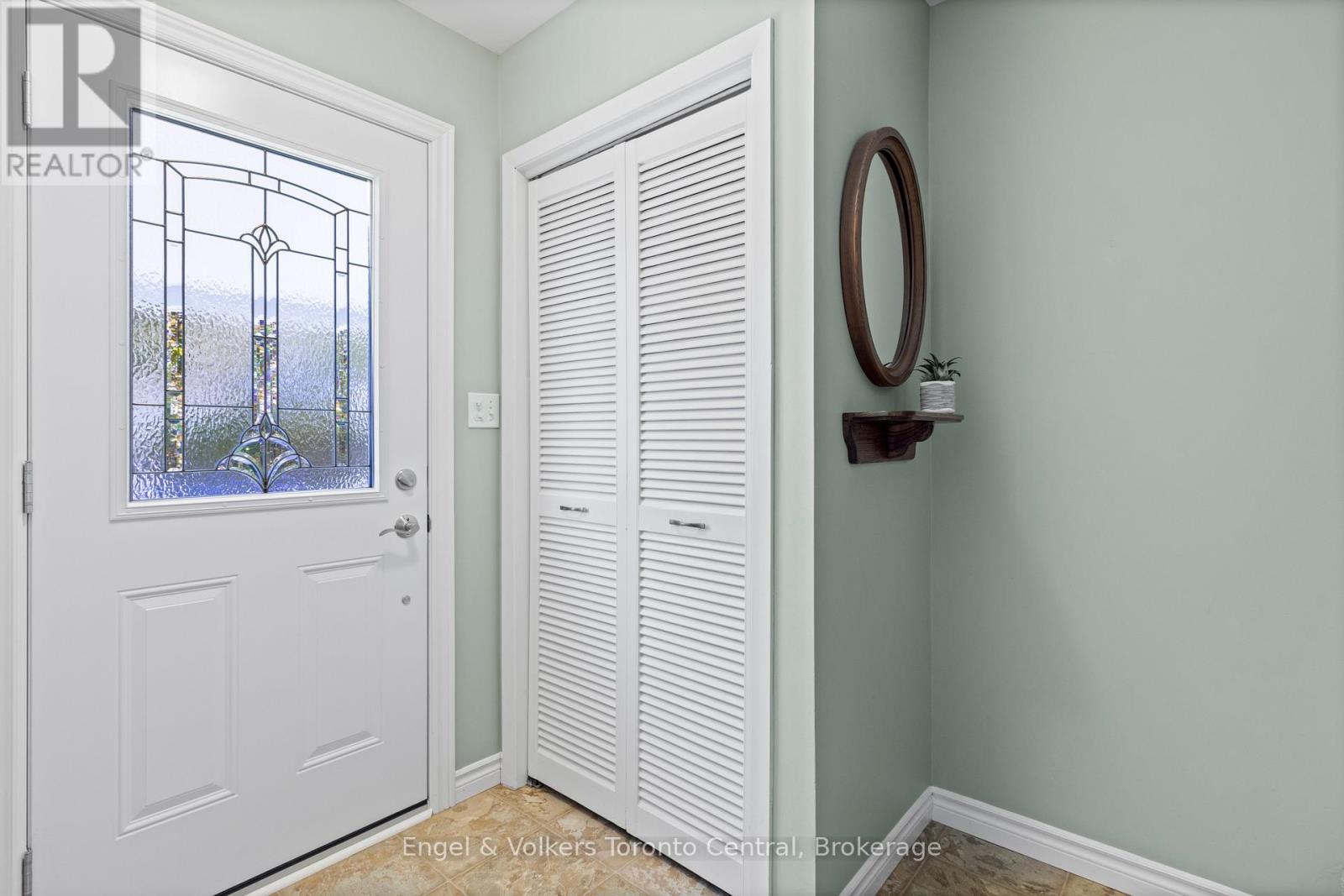 1810 6th Avenue W, Owen Sound, Ontario  N4K 5H9 - Photo 8 - X12498038