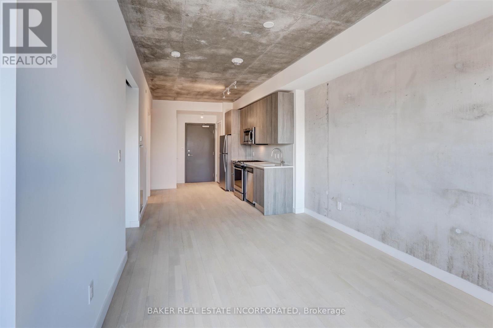 310 - 246 Logan Avenue, Toronto, Ontario  M4M 0E9 - Photo 11 - E12497248