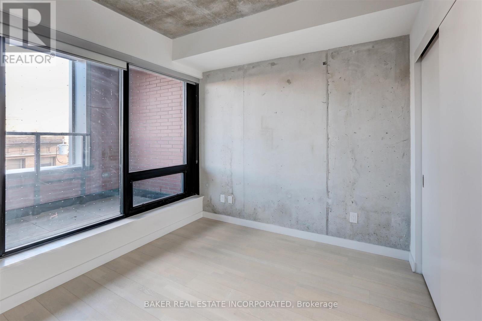 310 - 246 Logan Avenue, Toronto, Ontario  M4M 0E9 - Photo 12 - E12497248