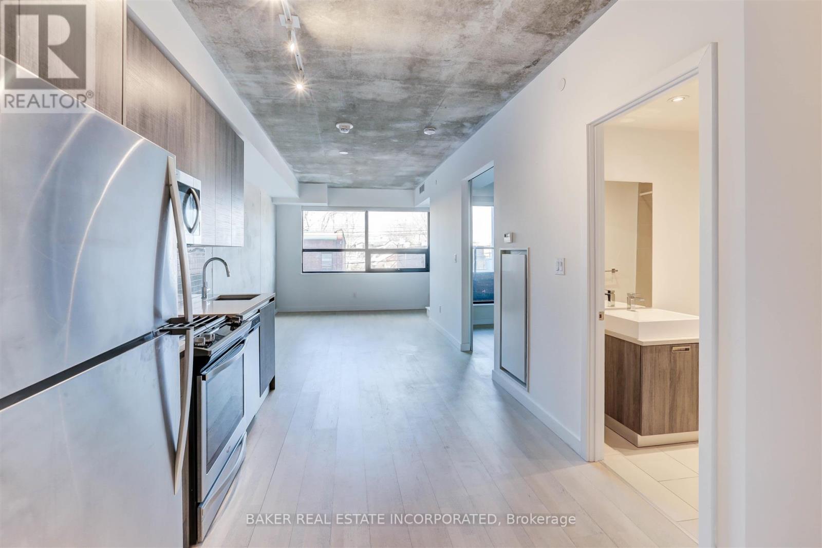 310 - 246 Logan Avenue, Toronto, Ontario  M4M 0E9 - Photo 7 - E12497248