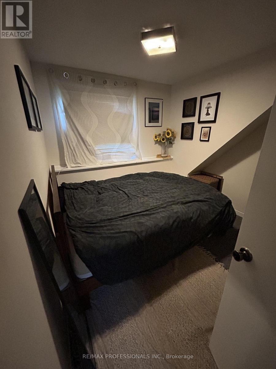 4 - 41 Albermarle Avenue, Toronto, Ontario  M4K 1H6 - Photo 5 - E12497430