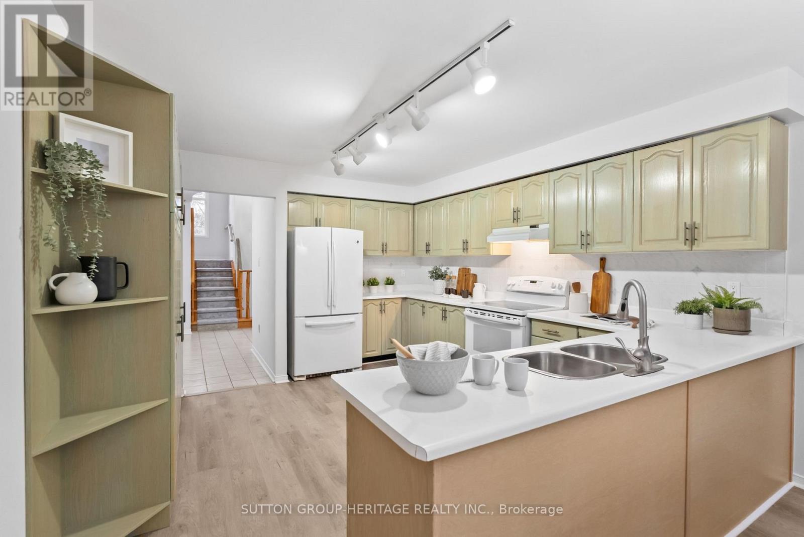 16 Mantell Crescent, Ajax, Ontario  L1T 3N6 - Photo 23 - E12497450