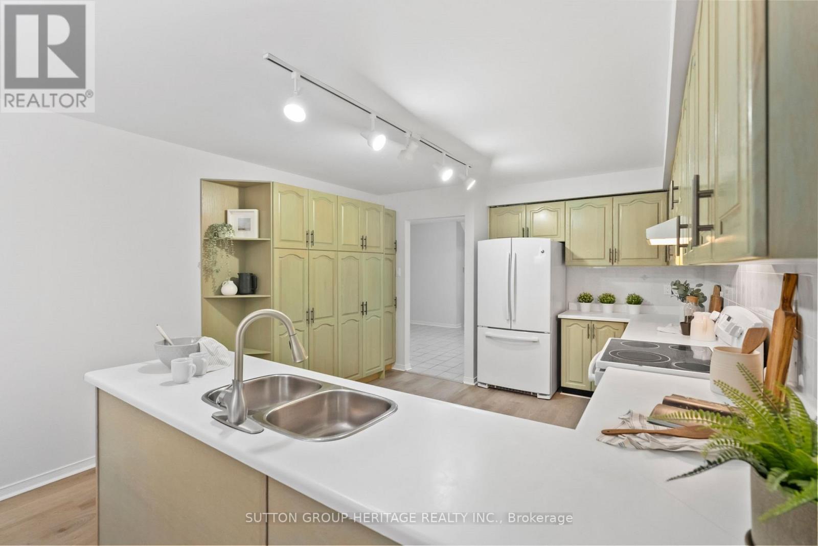 16 Mantell Crescent, Ajax, Ontario  L1T 3N6 - Photo 24 - E12497450