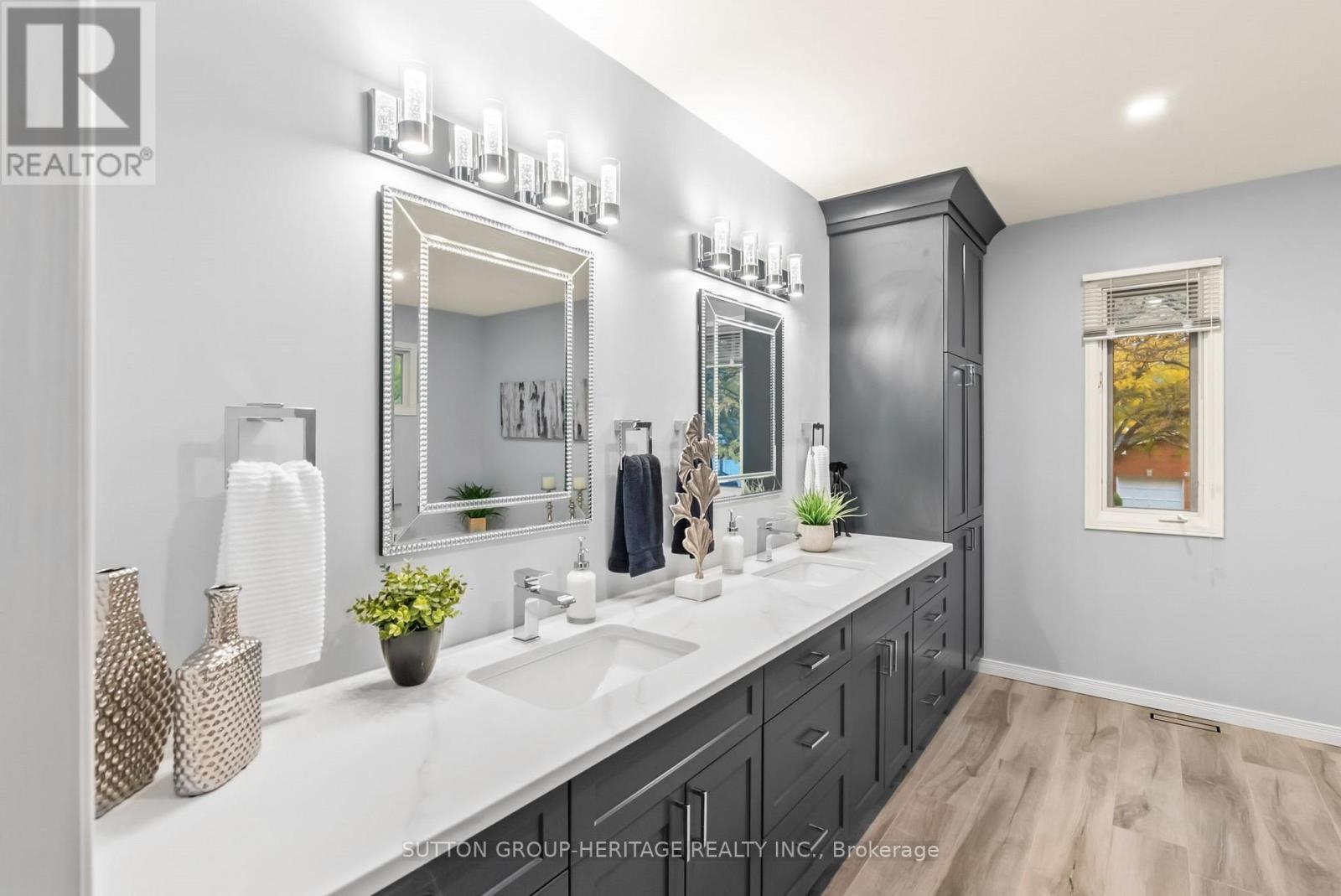 16 Mantell Crescent, Ajax, Ontario  L1T 3N6 - Photo 36 - E12497450