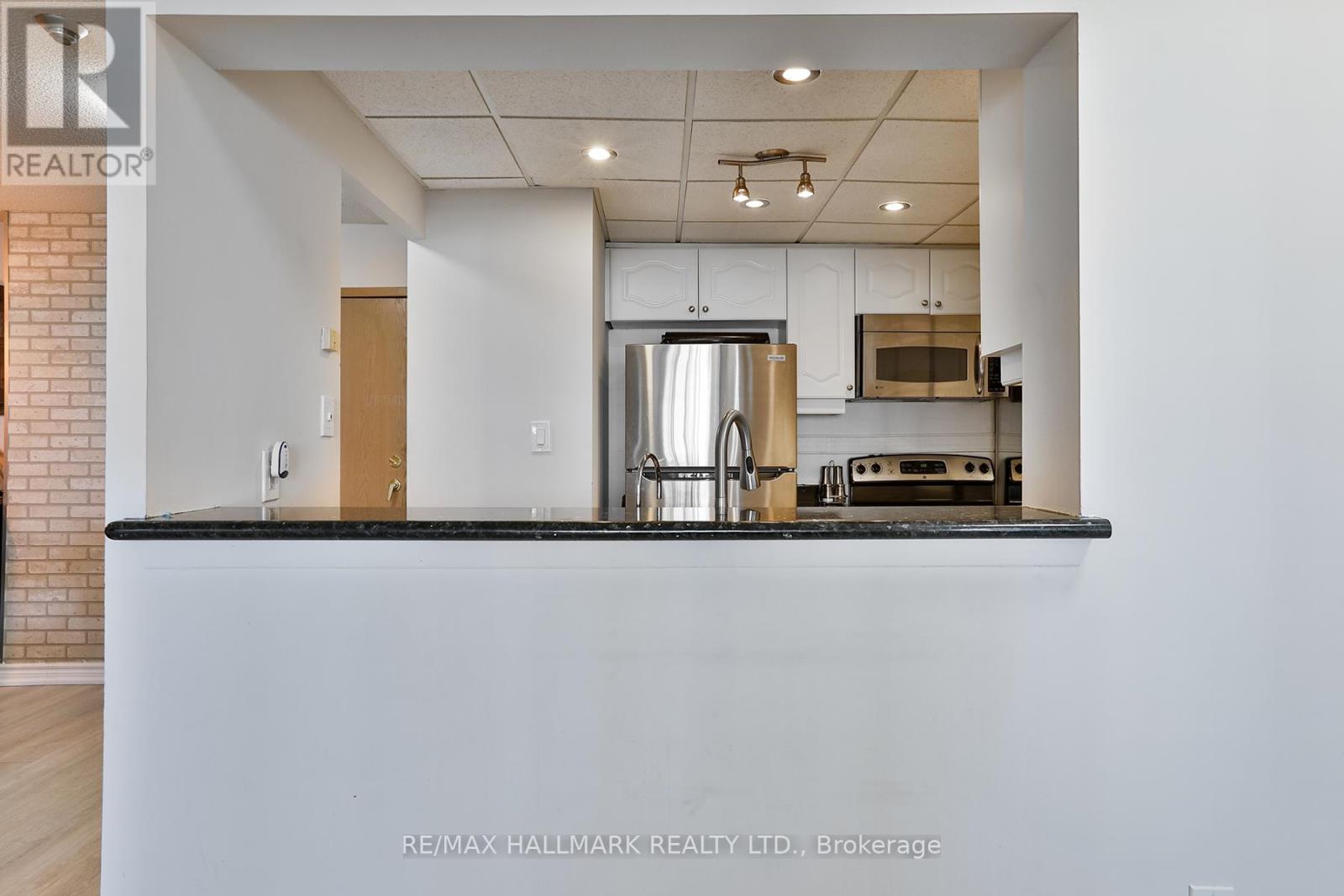 1602 - 88 Corporate Drive, Toronto, Ontario  M1H 3G6 - Photo 10 - E12497504