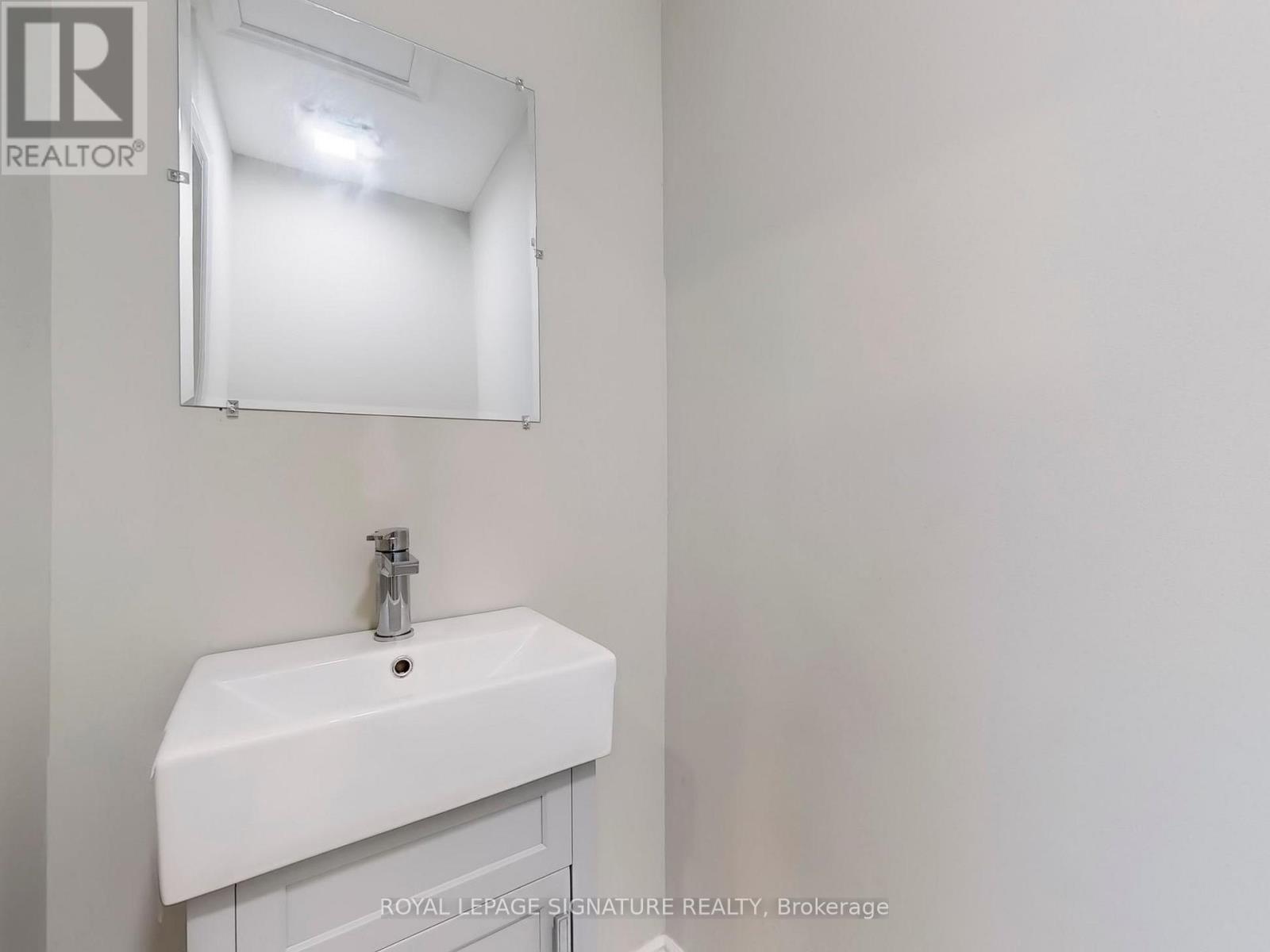 Main - 10 Vesper Court, Toronto, Ontario  M1H 1C2 - Photo 15 - E12497764