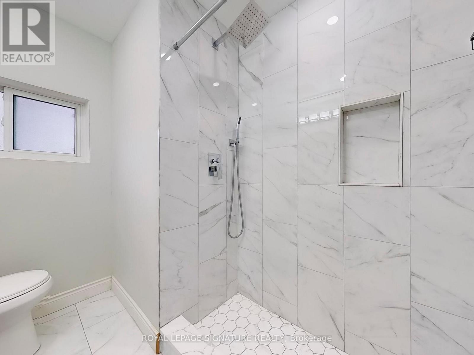 Main - 10 Vesper Court, Toronto, Ontario  M1H 1C2 - Photo 23 - E12497764