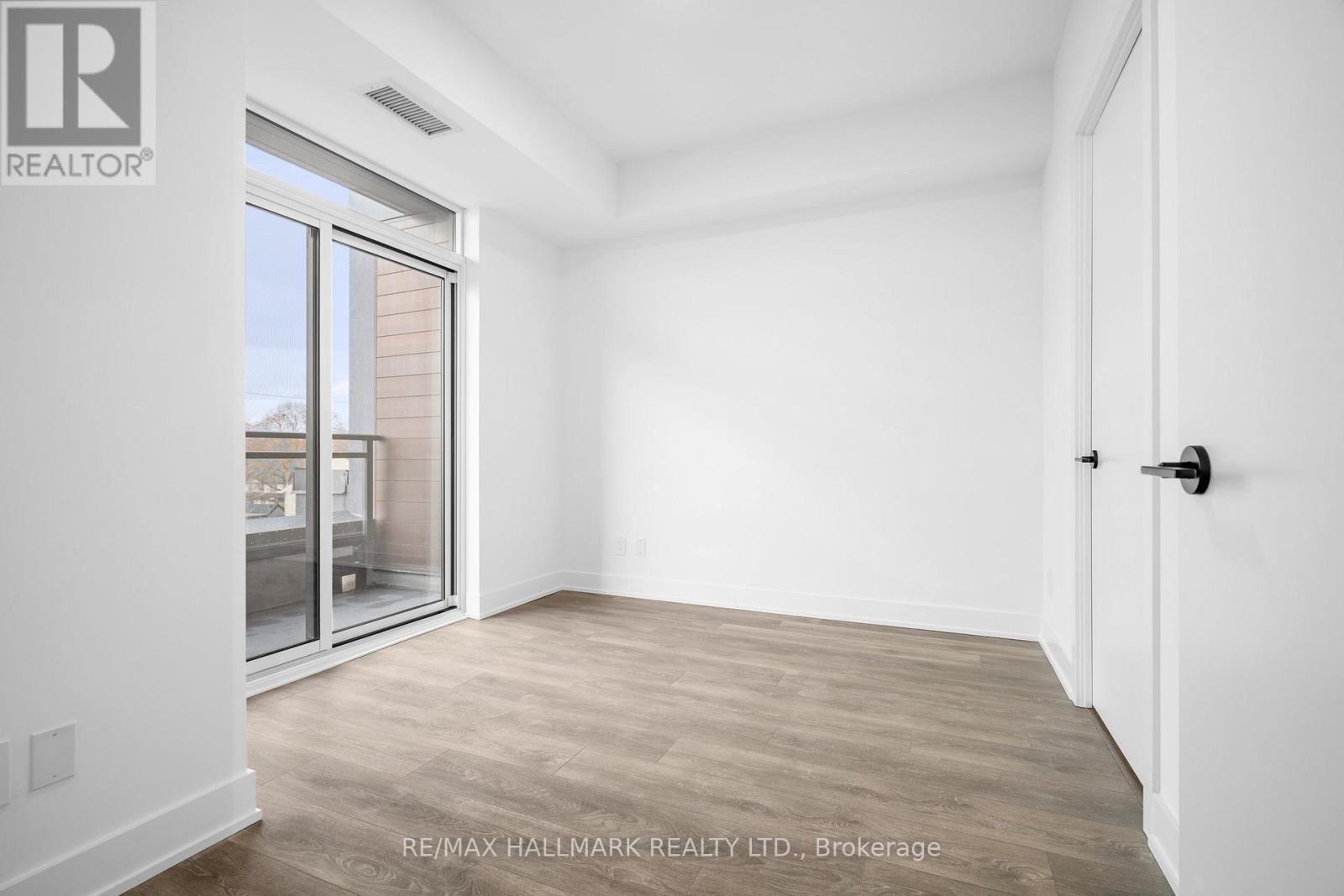 405 - 1285 Queen Street E, Toronto, Ontario  M4L 1C2 - Photo 19 - E12497776