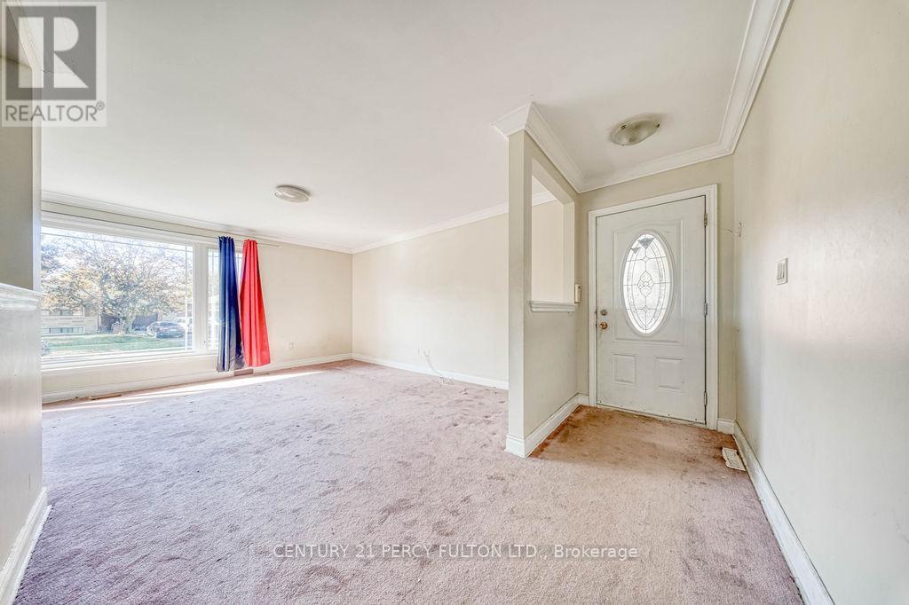 63 Hiscock Boulevard, Toronto, Ontario  M1G 1S9 - Photo 2 - E12497822
