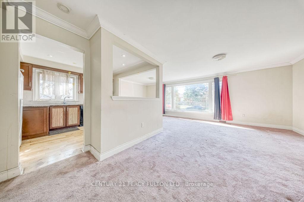 63 Hiscock Boulevard, Toronto, Ontario  M1G 1S9 - Photo 3 - E12497822