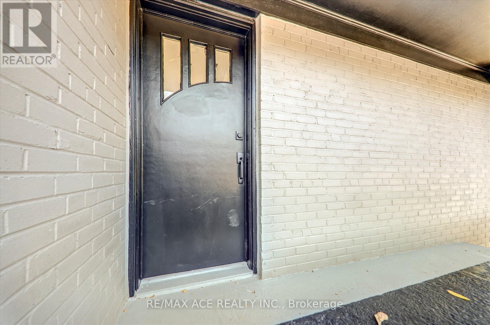 19 Blakemanor Boulevard, Toronto, Ontario  M1J 2W3 - Photo 6 - E12497982