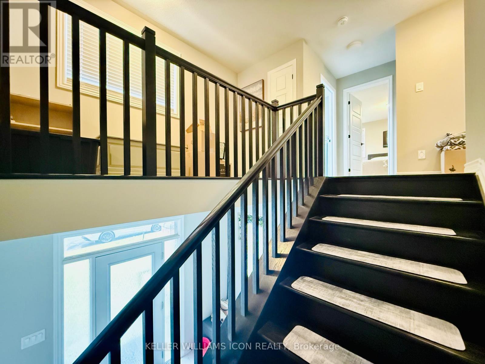 990 Fameflower Street, Ottawa, Ontario  K2J 7A1 - Photo 14 - X12498032