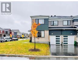 990 FAMEFLOWER STREET, Ottawa, Ontario