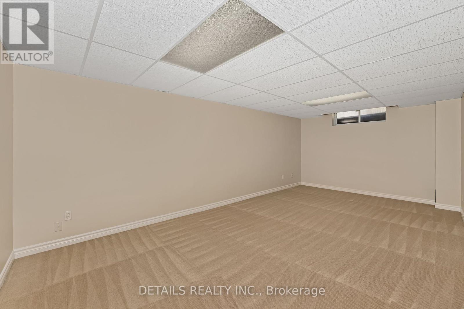 6121 Bristlecone Way, Ottawa, Ontario  K1W 1H8 - Photo 32 - X12464410