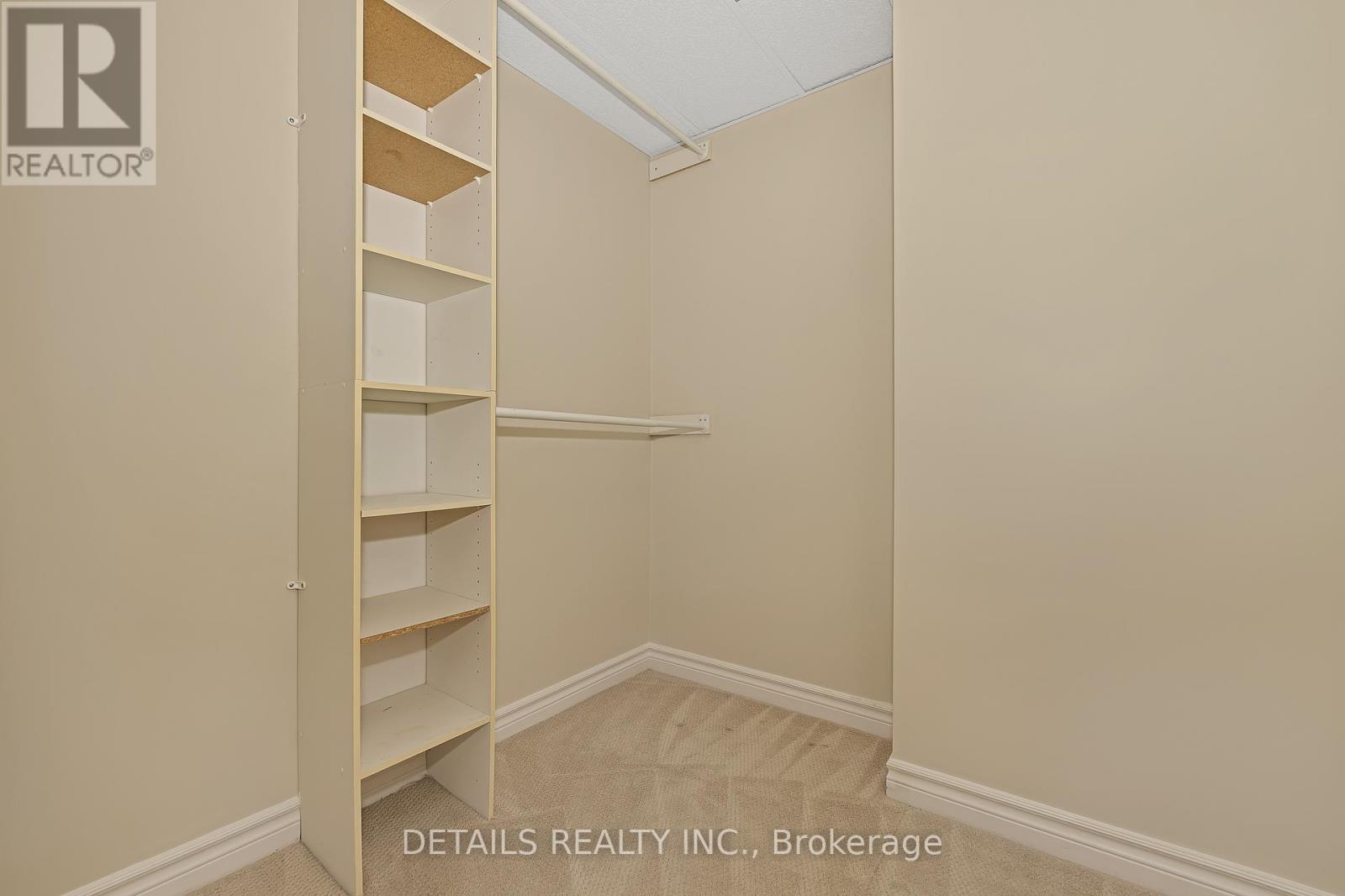 6121 Bristlecone Way, Ottawa, Ontario  K1W 1H8 - Photo 35 - X12464410