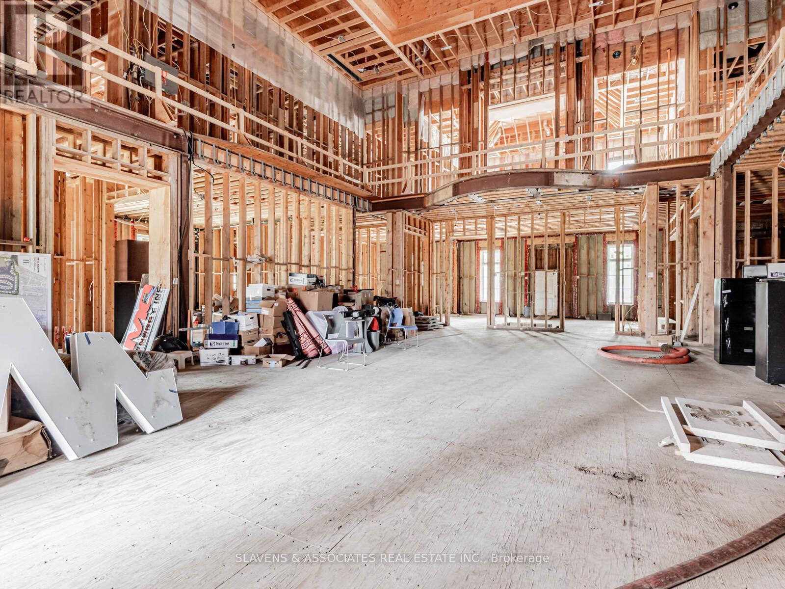 12068 Mccowan Road, Whitchurch-Stouffville, Ontario  L4A 4C4 - Photo 5 - N12497254