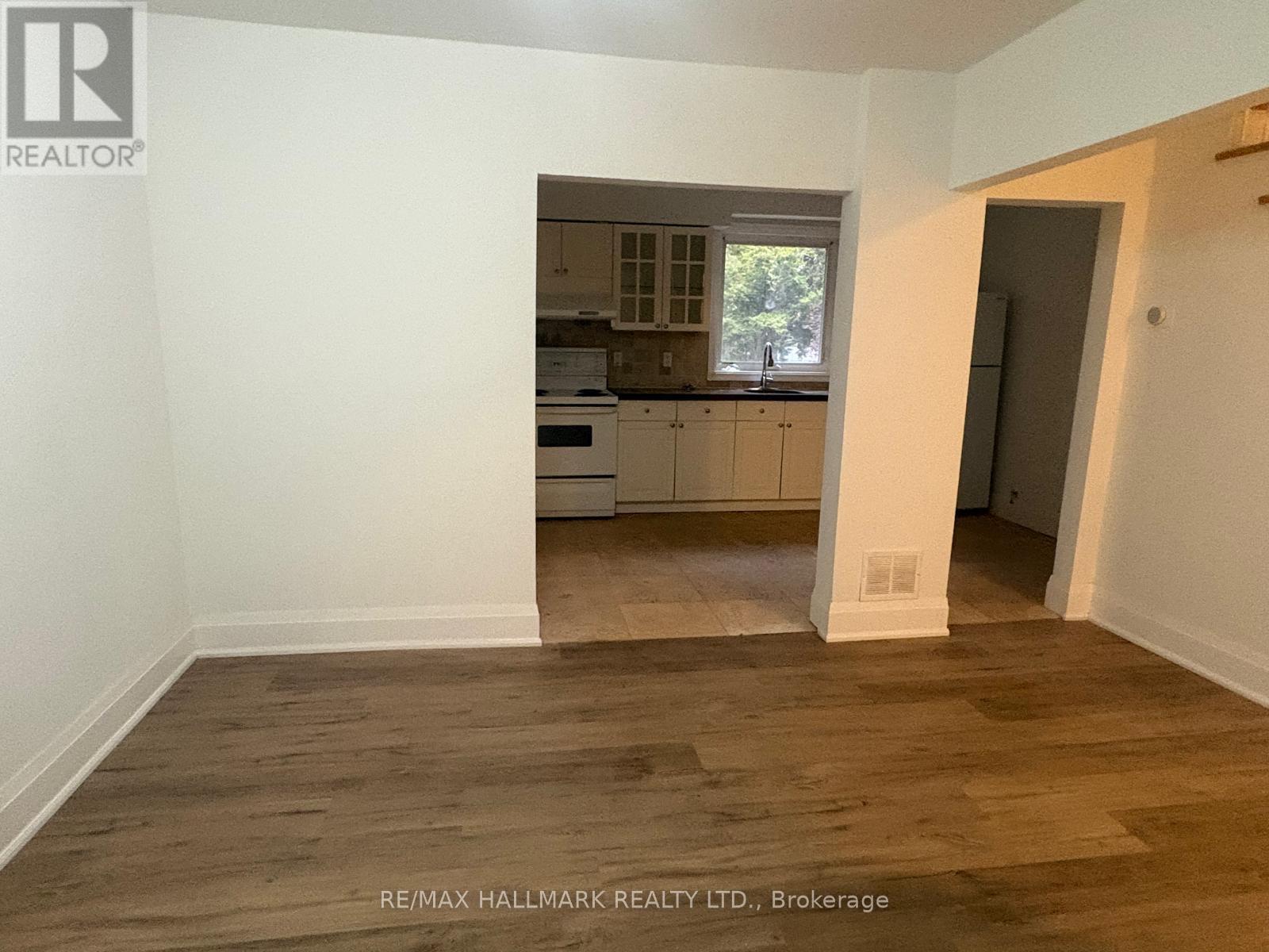 18 Woodward Avenue, Markham, Ontario  L3T 1E4 - Photo 11 - N12497266