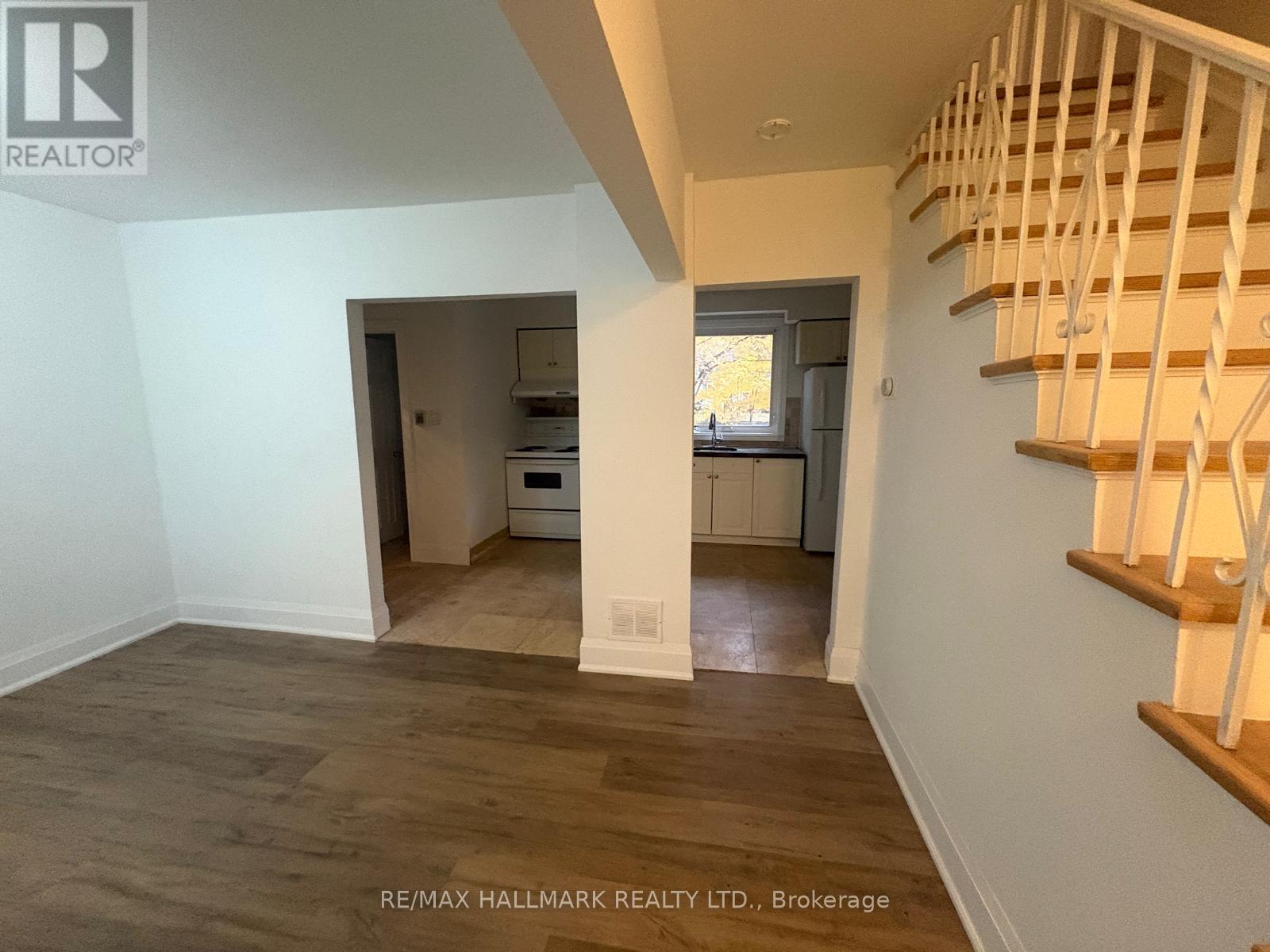 18 Woodward Avenue, Markham, Ontario  L3T 1E4 - Photo 12 - N12497266