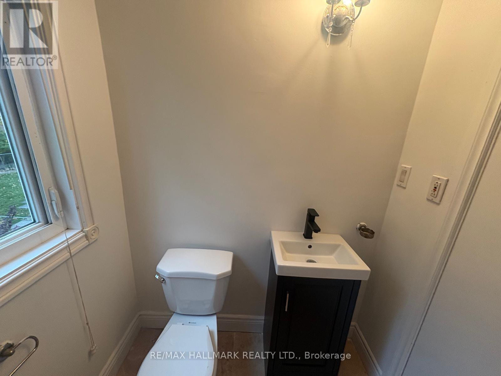 18 Woodward Avenue, Markham, Ontario  L3T 1E4 - Photo 14 - N12497266