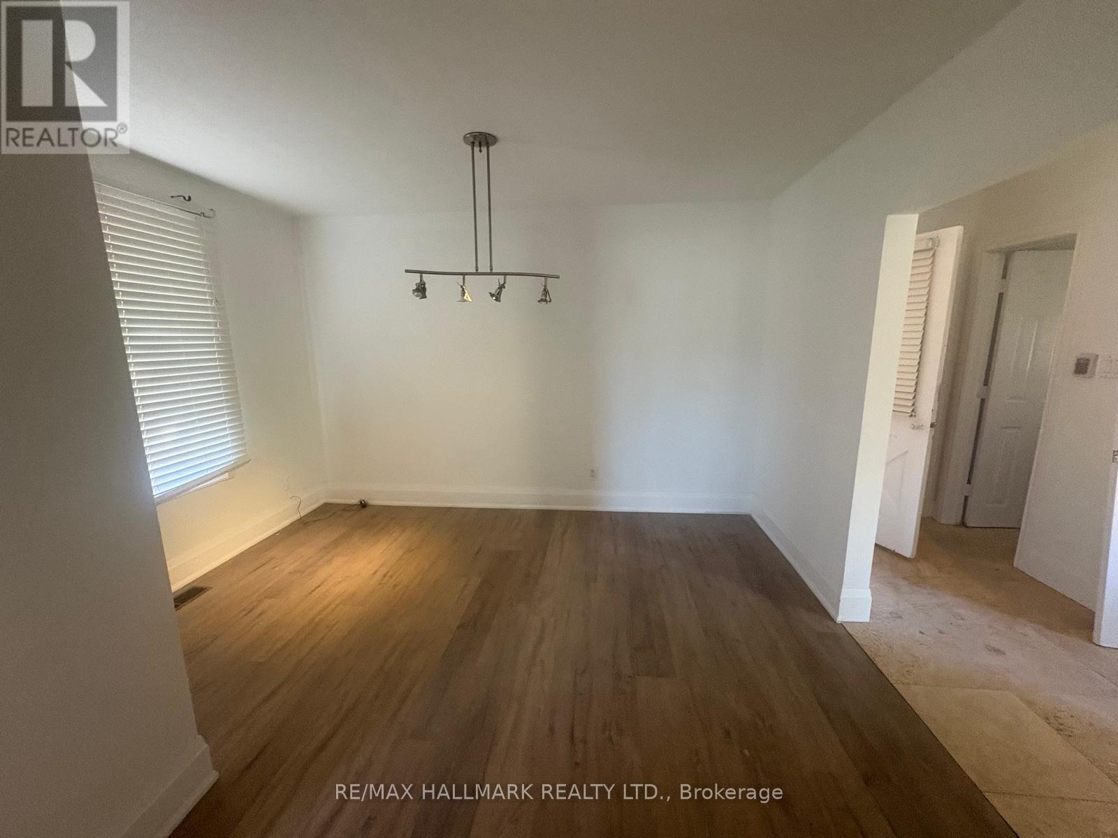 18 Woodward Avenue, Markham, Ontario  L3T 1E4 - Photo 7 - N12497266