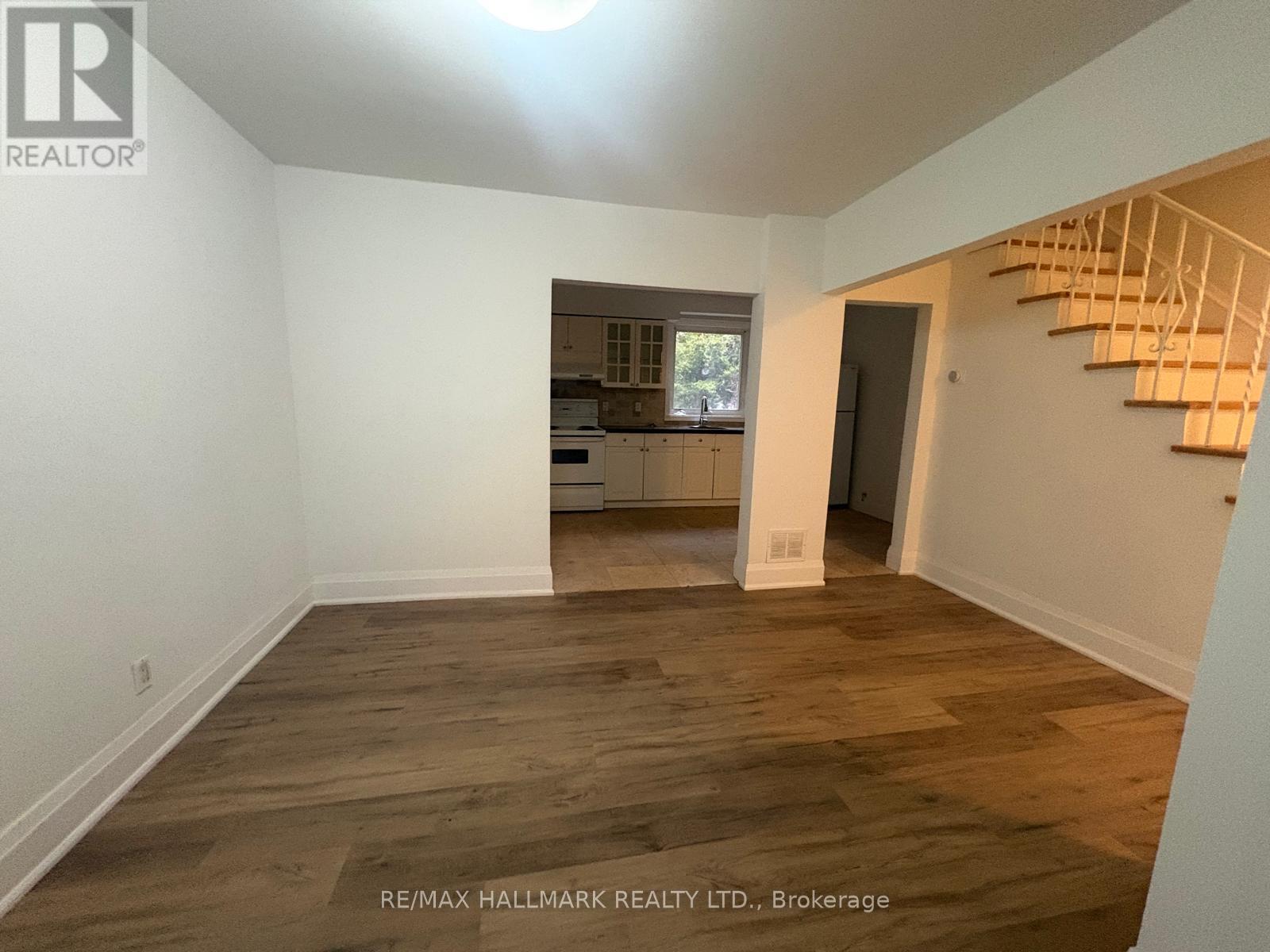 18 Woodward Avenue, Markham, Ontario  L3T 1E4 - Photo 8 - N12497266