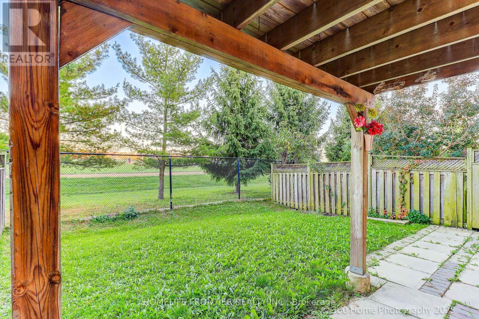 Lower - 211 Kayla Crescent, Vaughan, Ontario  L6A 3P3 - Photo 11 - N12497390