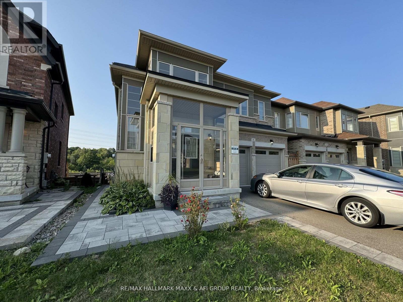 LOWER - 80 CHOUINARD WAY, Aurora, Ontario