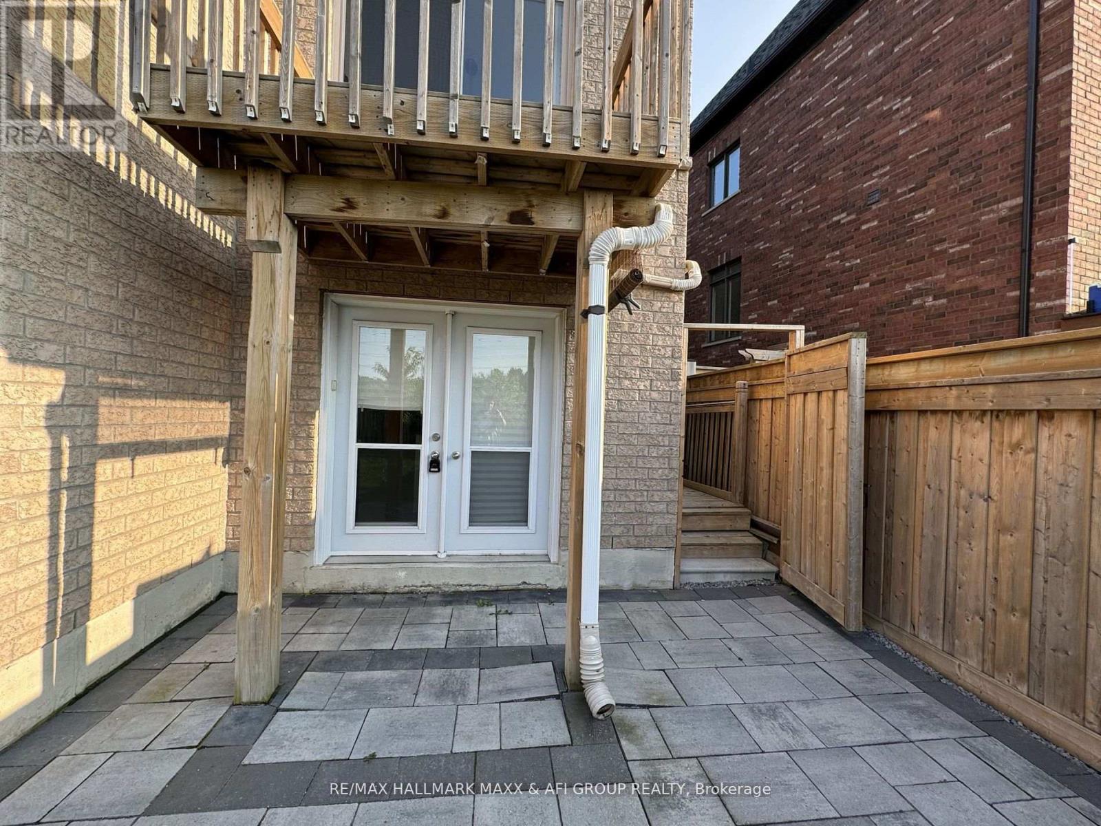 Lower - 80 Chouinard Way, Aurora, Ontario  L4G 1B7 - Photo 4 - N12497466