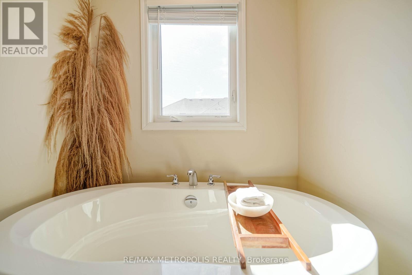 29 Casely Drive, Richmond Hill, Ontario  L4S 0K3 - Photo 38 - N12497518