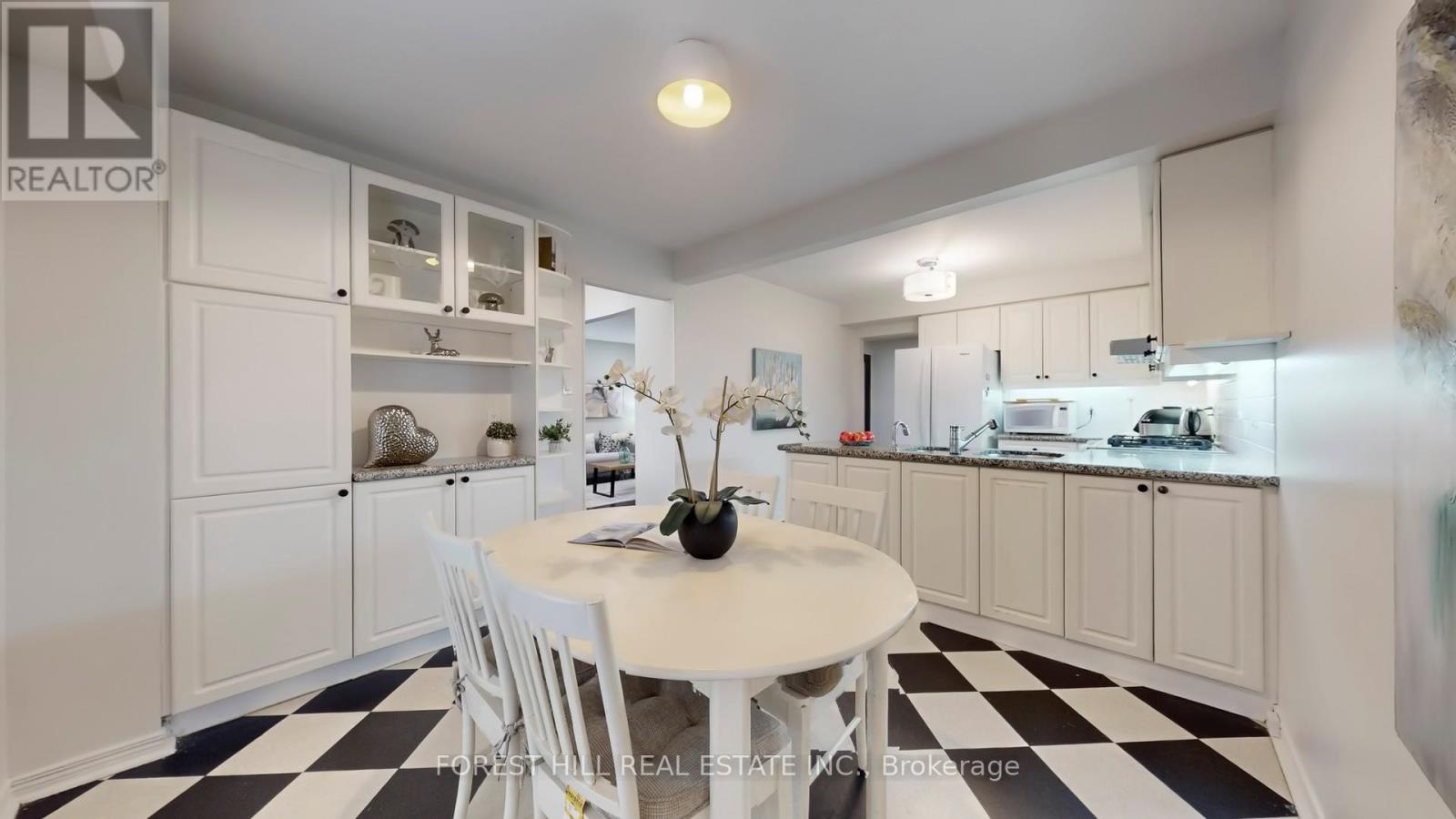 7 Mcmorran Crescent, Vaughan (Brownridge), Ontario  L4J 2T4 - Photo 13 - N12497536