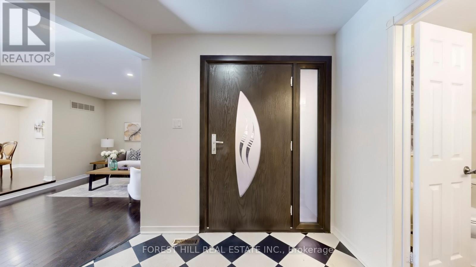 7 Mcmorran Crescent, Vaughan (Brownridge), Ontario  L4J 2T4 - Photo 19 - N12497536