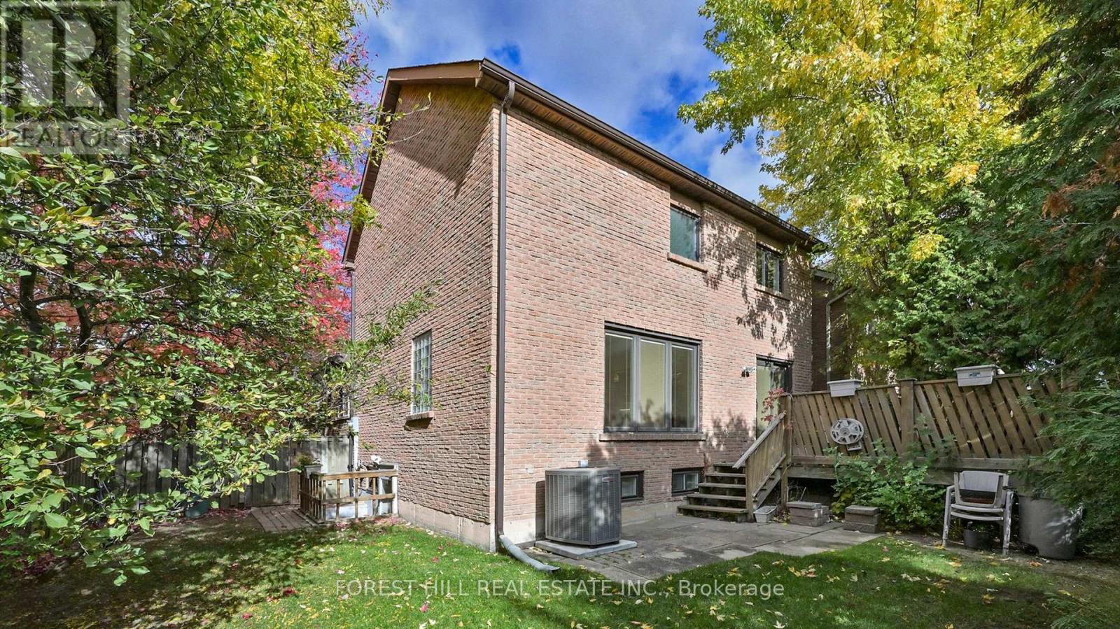 7 Mcmorran Crescent, Vaughan (Brownridge), Ontario  L4J 2T4 - Photo 37 - N12497536