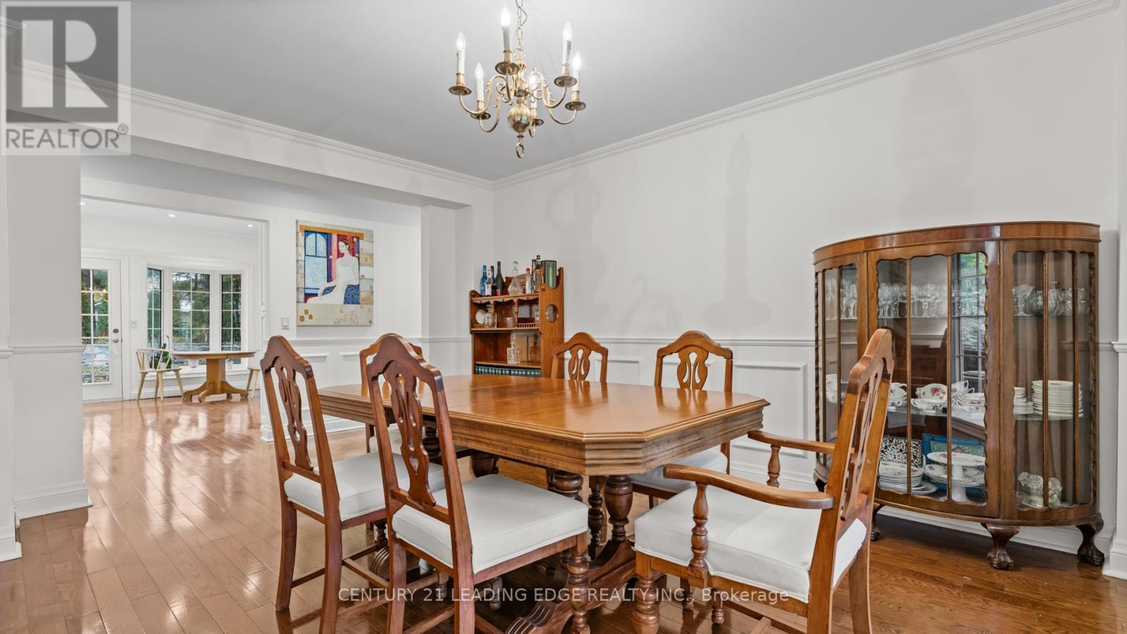 34 Forest Park Crescent, Markham, Ontario  L3T 2M7 - Photo 9 - N12497624