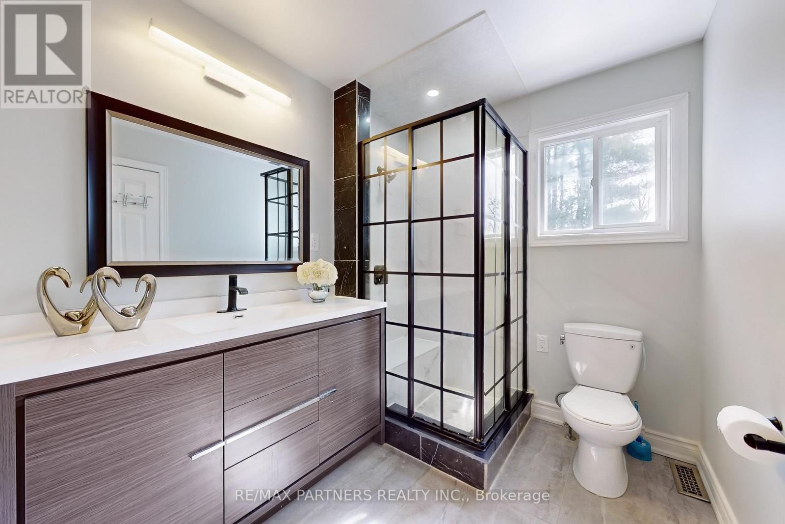 107 Worthington Avenue, Richmond Hill (Oak Ridges Lake Wilcox), Ontario  L4E 3Z6 - Photo 27 - N12497662